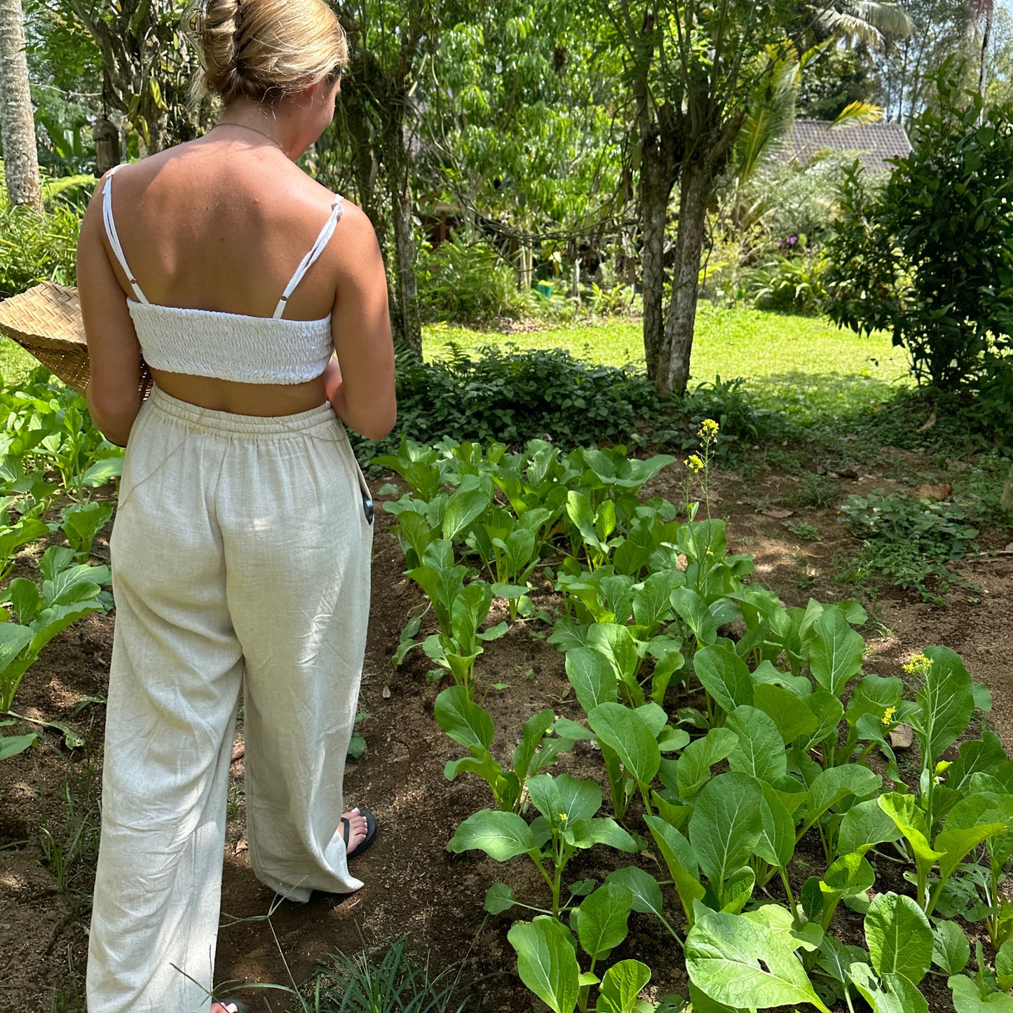 100% Linen Cropped Top Blue